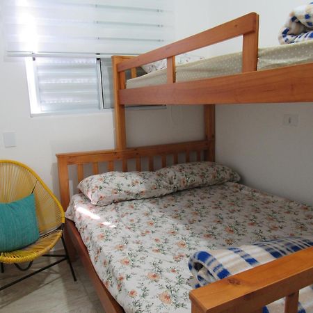 Vitoria Hostel Гуарульюс Экстерьер фото