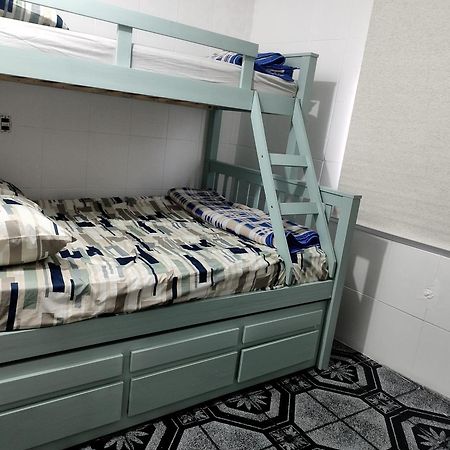 Vitoria Hostel Гуарульюс Экстерьер фото