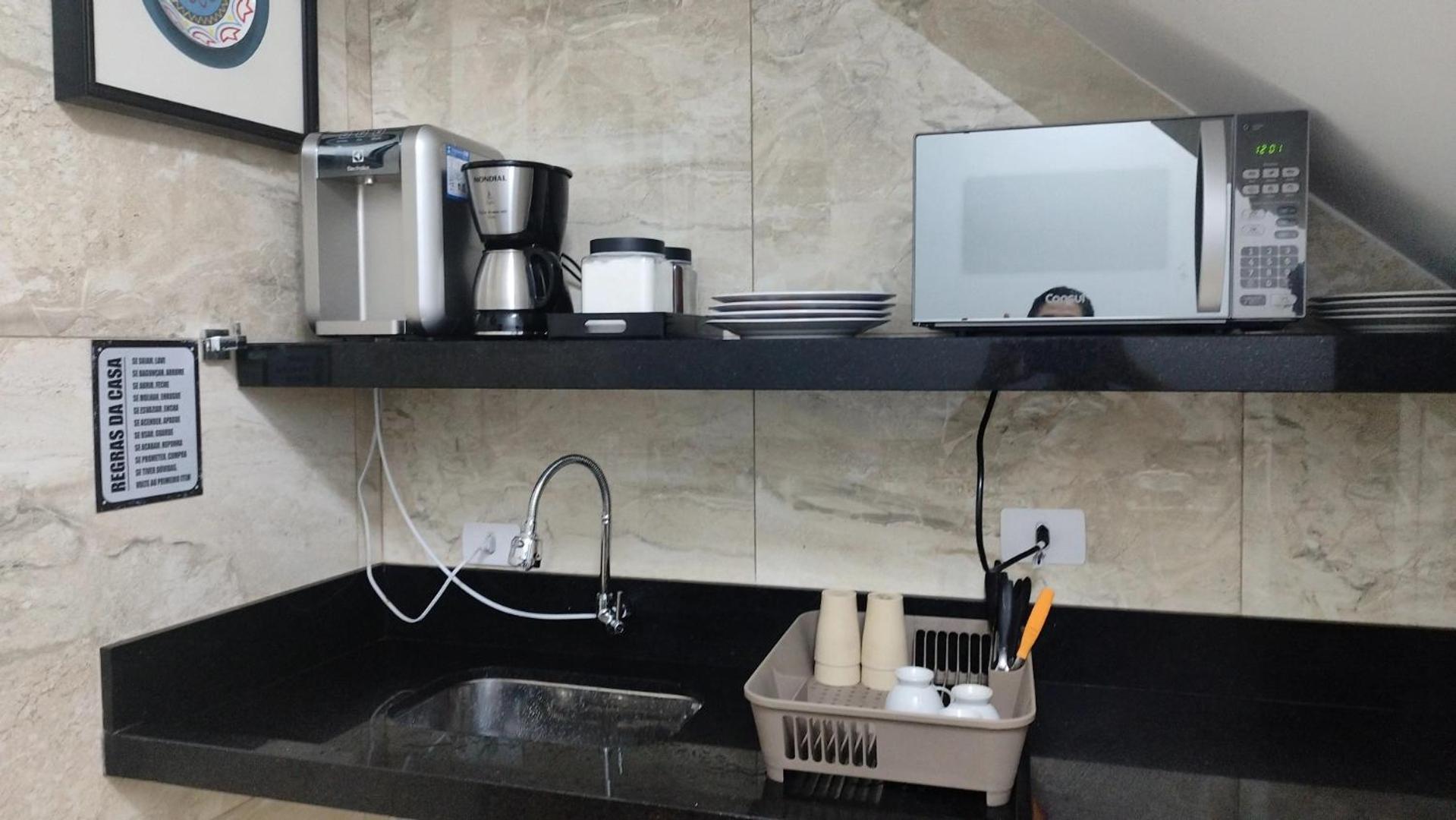 Vitoria Hostel Гуарульюс Экстерьер фото