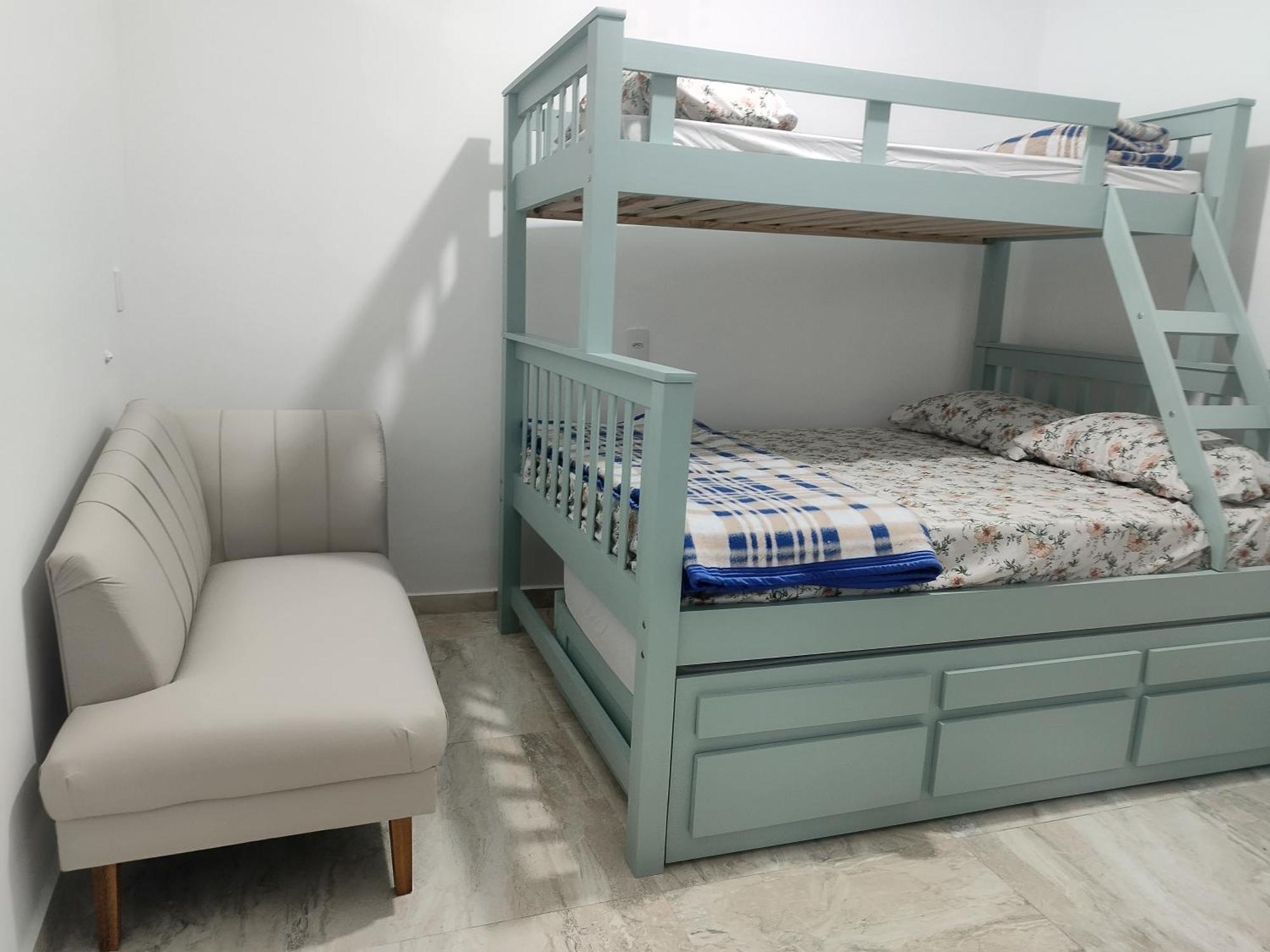 Vitoria Hostel Гуарульюс Экстерьер фото