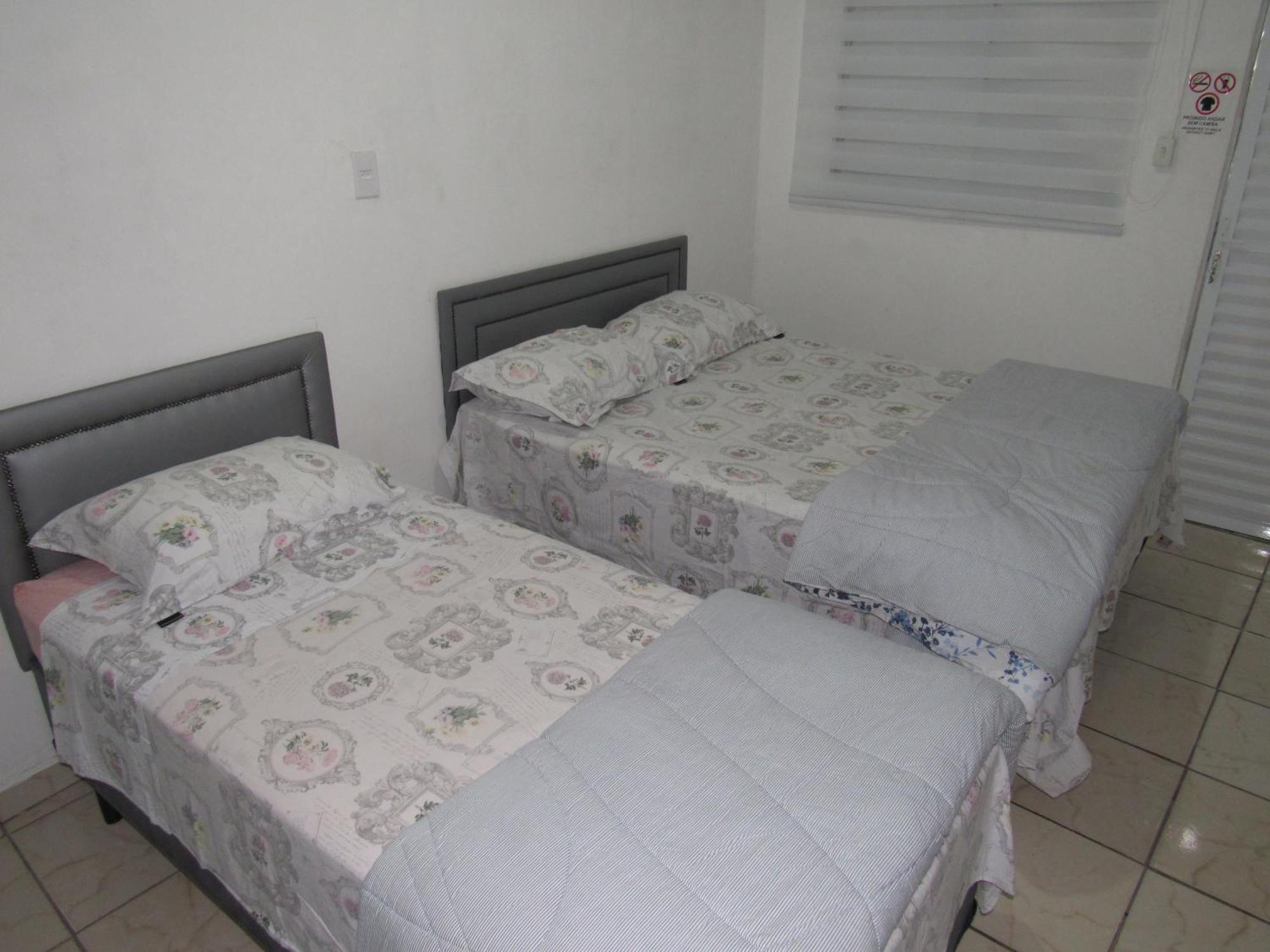 Vitoria Hostel Гуарульюс Экстерьер фото