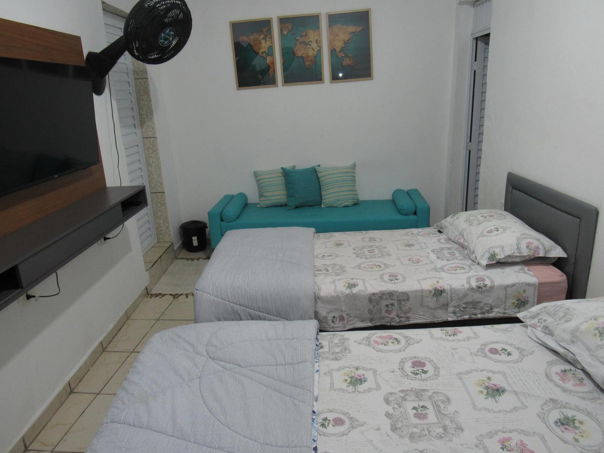 Vitoria Hostel Гуарульюс Экстерьер фото