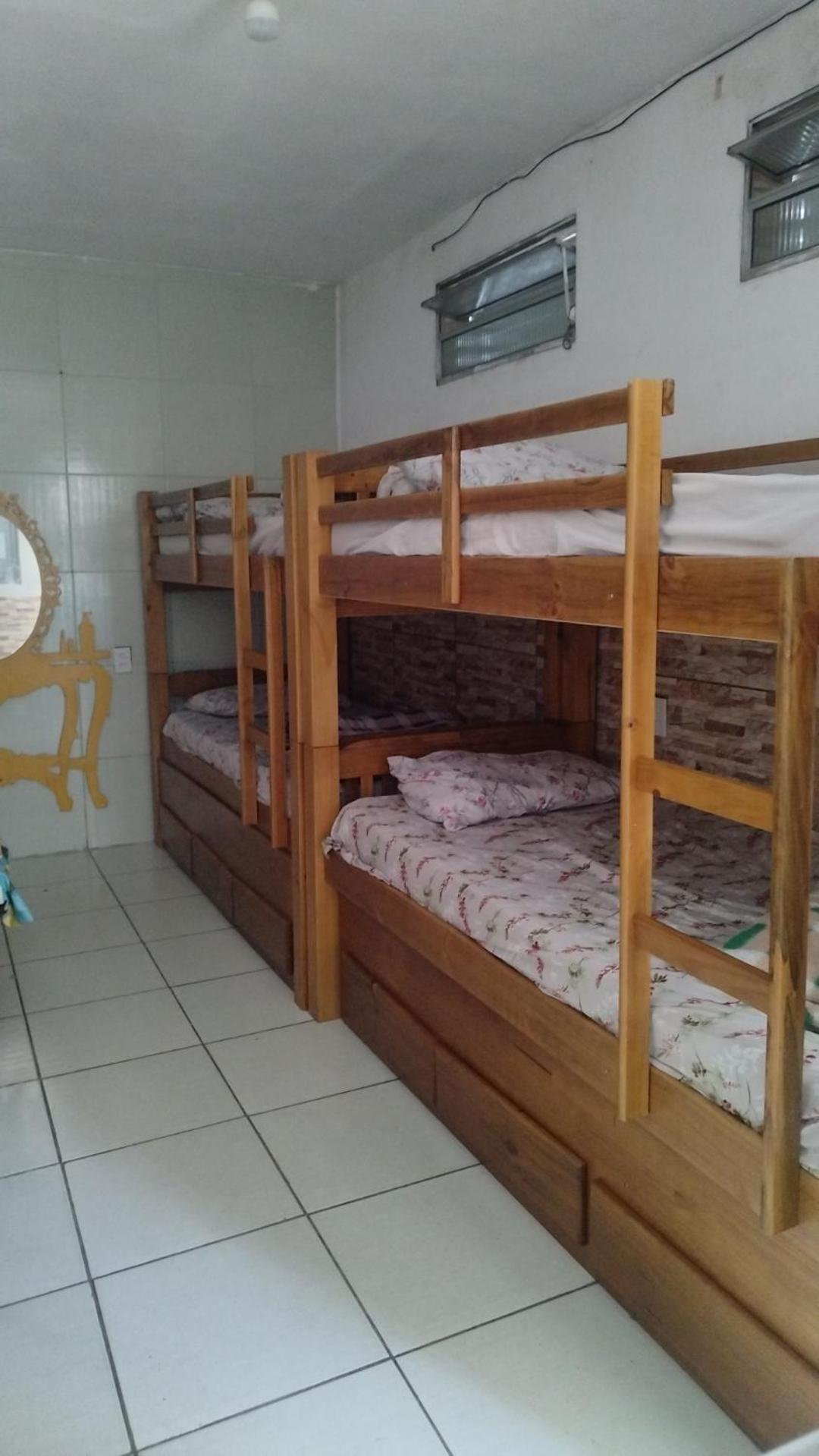 Vitoria Hostel Гуарульюс Экстерьер фото